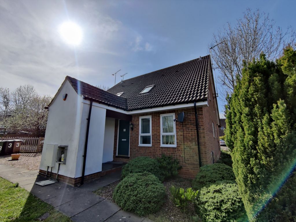 Property photo 1 of 10 1 Bedroom Chalet For Rent