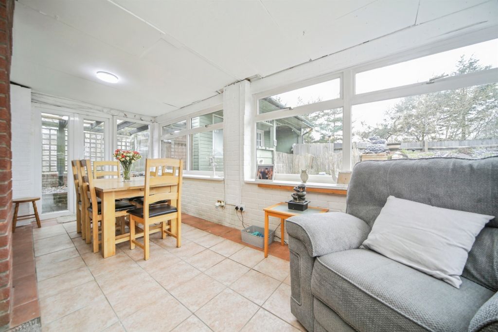 Property photo 3 of 22