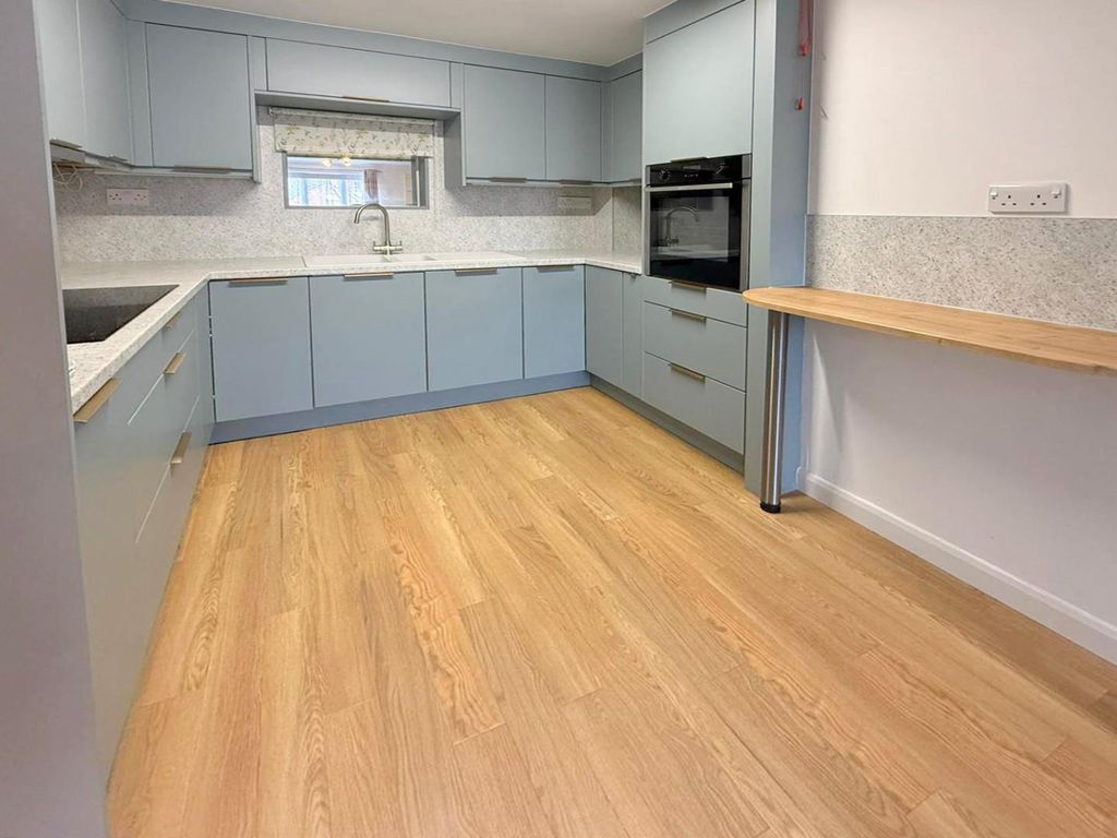 Property photo 2 of 10 At 13.03.57 (1).Jpeg