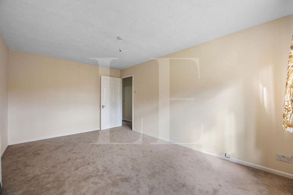 Property photo 3 of 12 6.Png