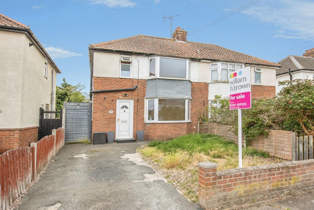 Property photo 1 of 16