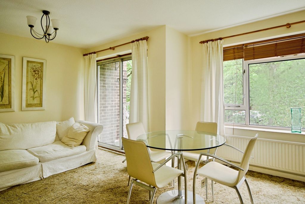 Property photo 3 of 23 Pbox-Img.Jpg
