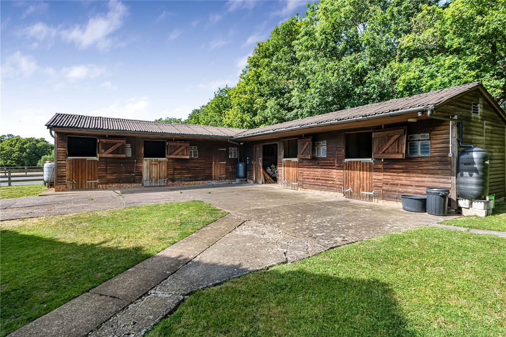 Property photo 3 of 31 Stables