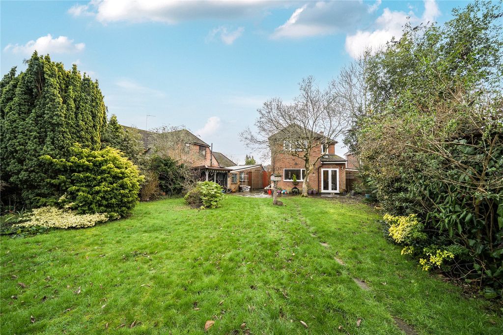 Property photo 2 of 25 Picture No. 27