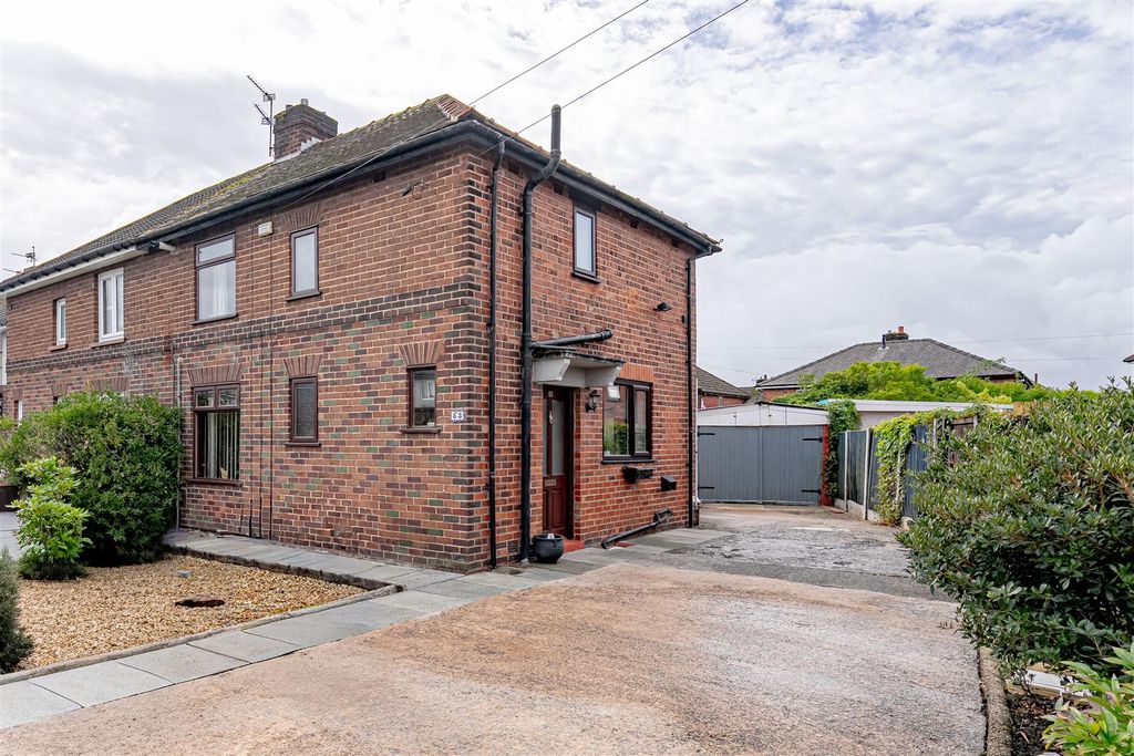 Property photo 1 of 20 Warwick-21.Jpg