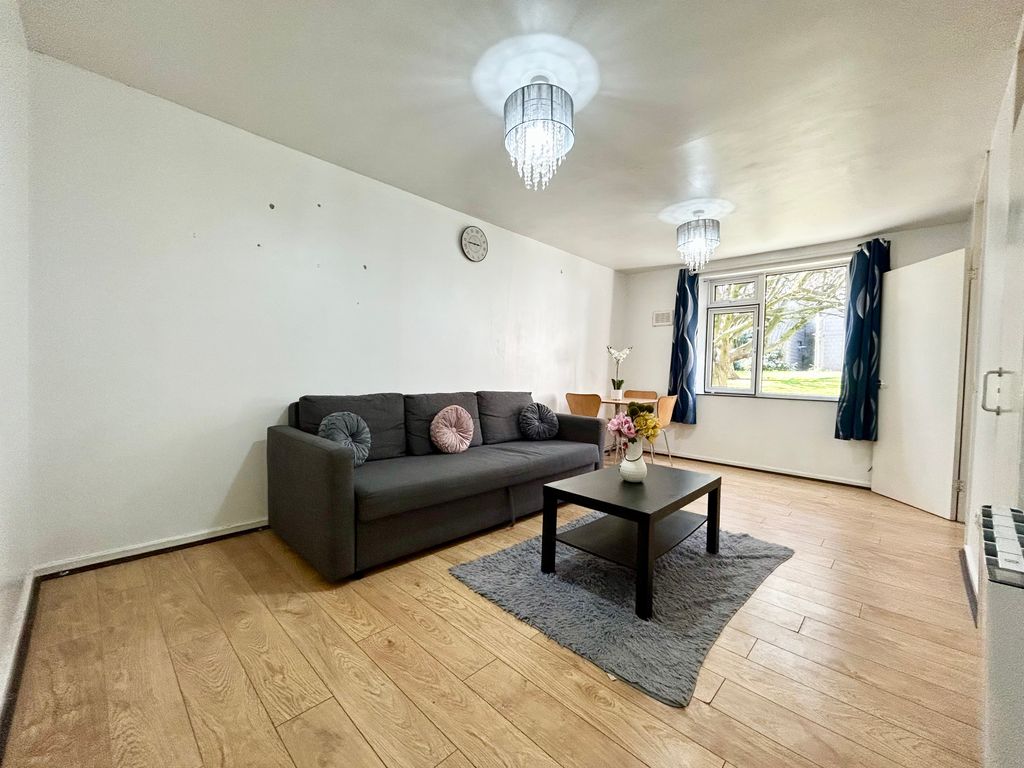 Property photo 3 of 7 View