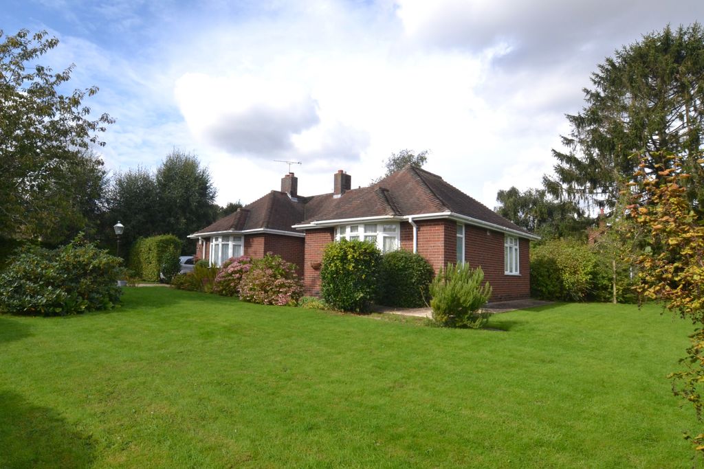 Property photo 1 of 33