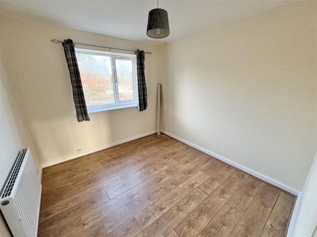 Property photo 3 of 5 129C4667-A04E-4761-8440-8413A45D4971.Jpg