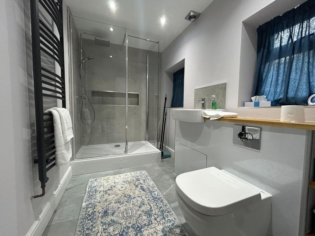 Property photo 2 of 14 Img_2206.Jpg