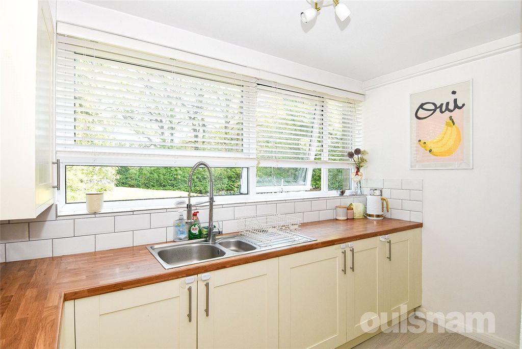 Additional image 9 of 2 bed flat for salePinehurst Drive, Kings Norton, Birmingham, West Midlands B38
