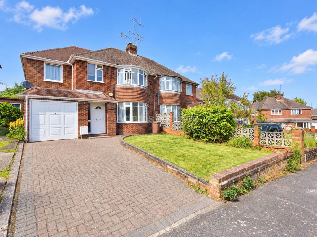 Property photo 1 of 17