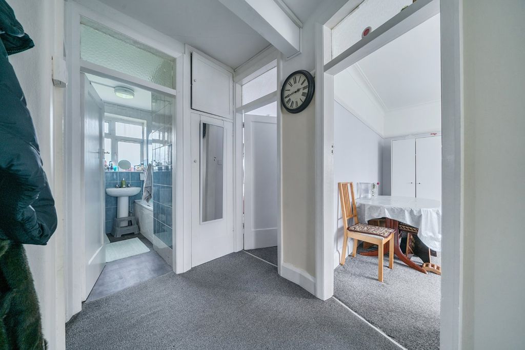 Property photo 3 of 15 Picture No. 05