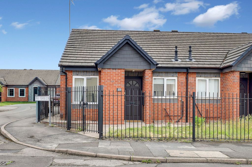 Property photo 1 of 11