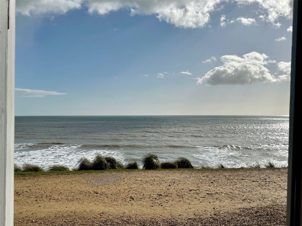 Property photo 3 of 7 Picture No. 06