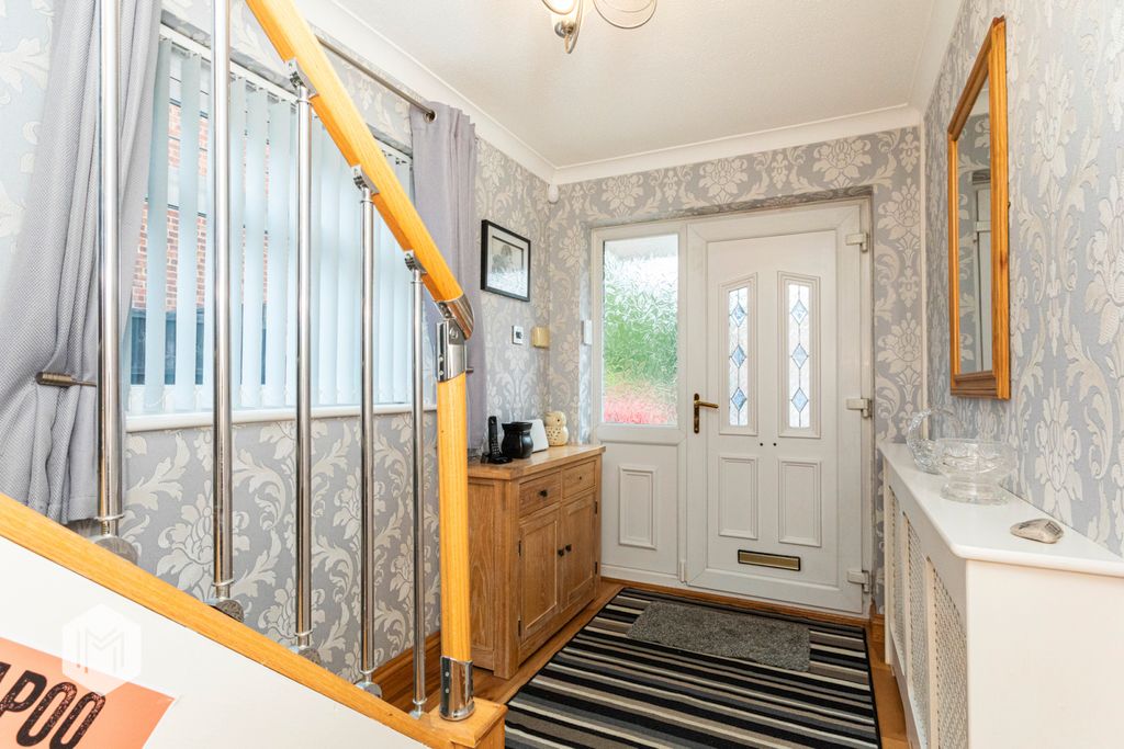 Property photo 3 of 30 Picture No. 28