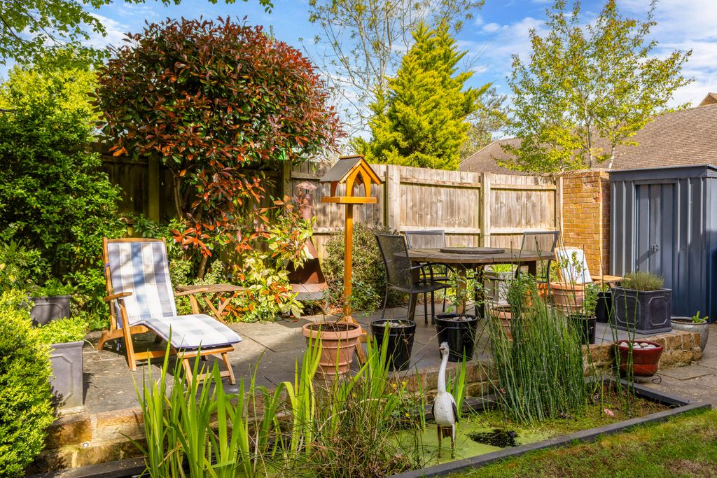 Property photo 2 of 18