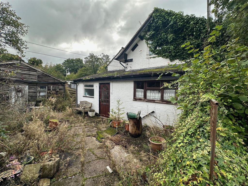 Property photo 2 of 14 Image24.Jpg