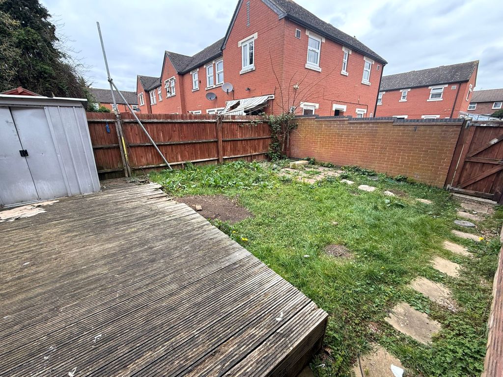 Property photo 3 of 7