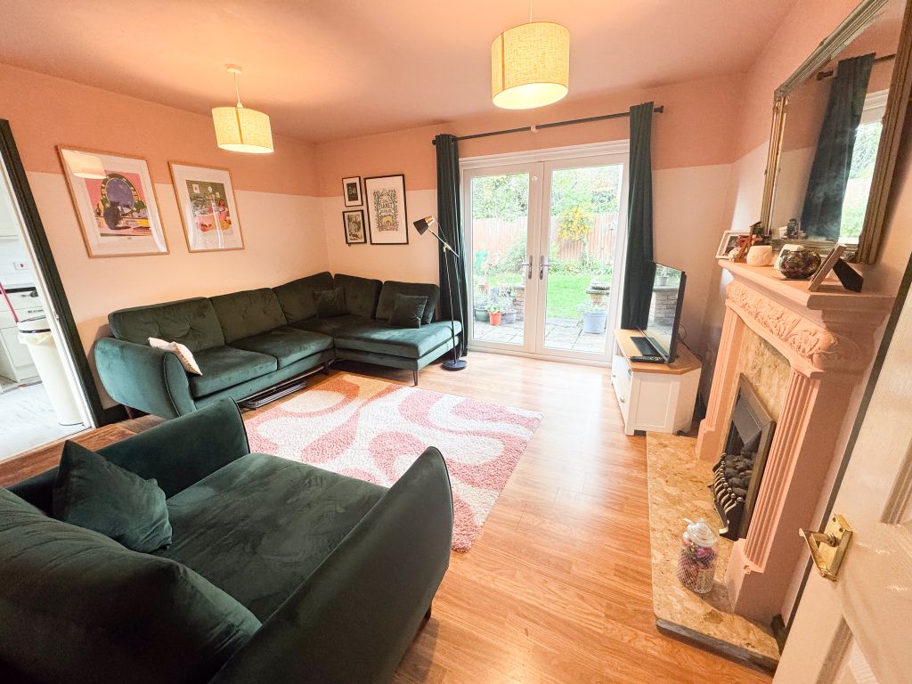 Property photo 2 of 18 Img_9675