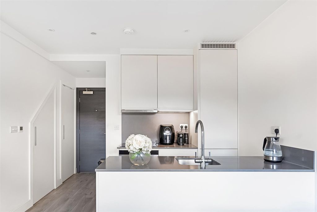 Property photo 2 of 11 Open Plan Kitchen / Reception