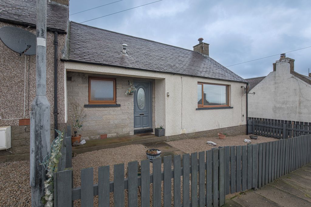 Property photo 1 of 10 Exterior