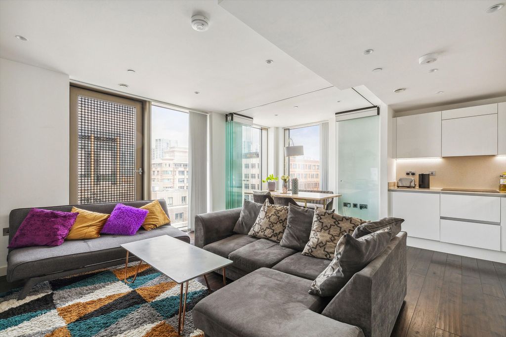 Property photo 1 of 10 Image