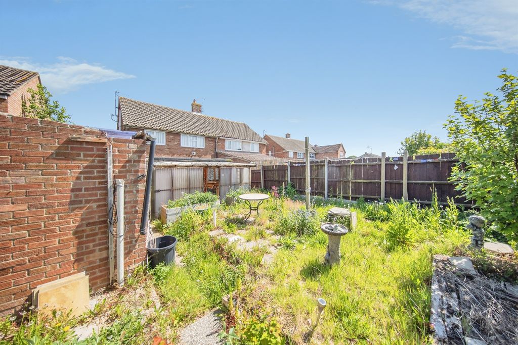 Property photo 3 of 15