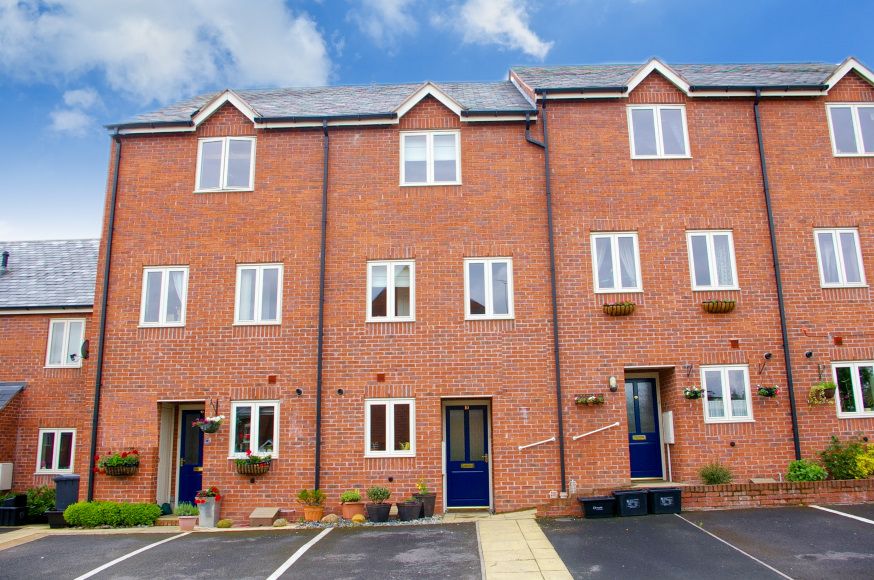 Property photo 1 of 11 Front Aspect