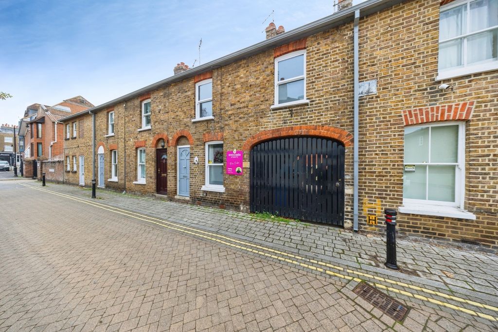Property photo 1 of 13 5556120