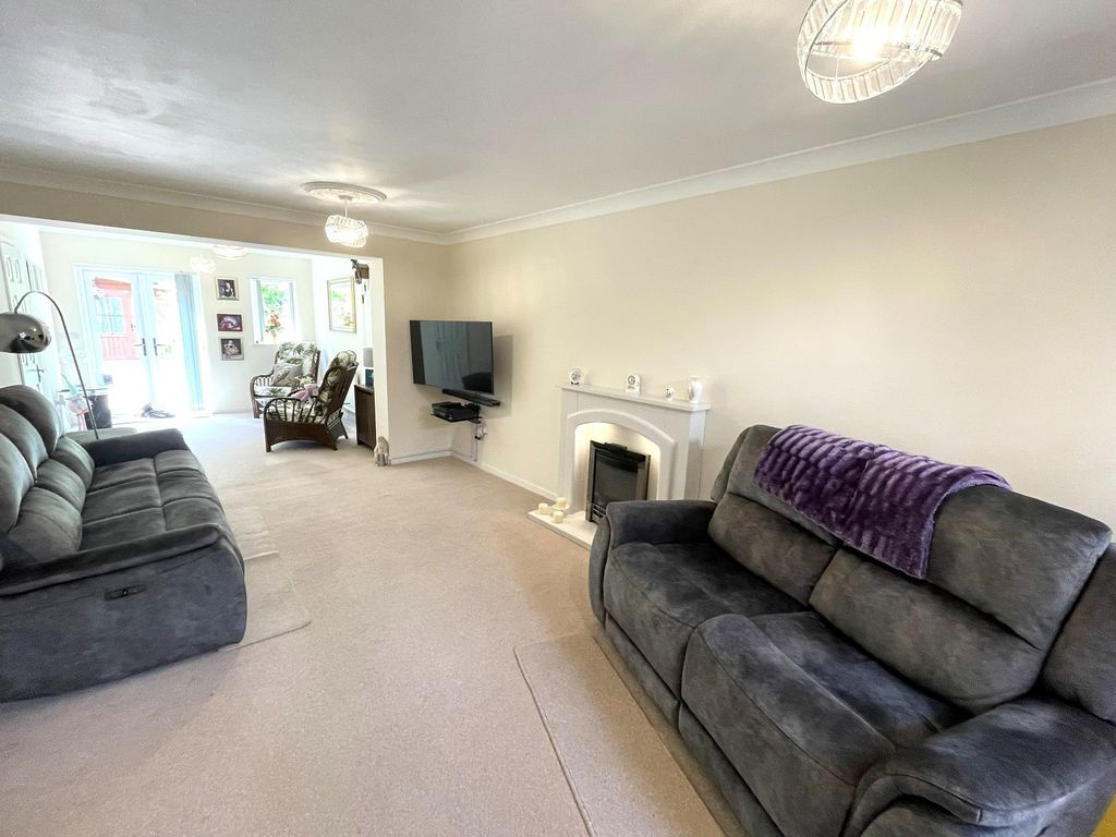 Property photo 3 of 19 Not Specified