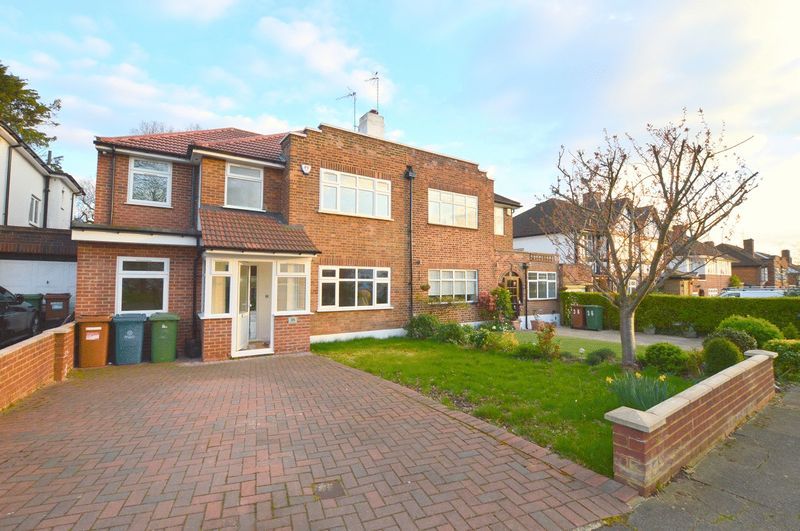 Property photo 1 of 11 Photo 20