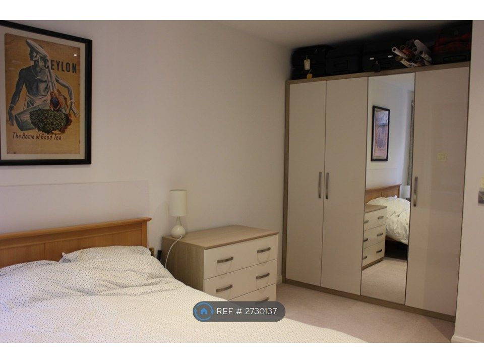 Property photo 2 of 14 Bedroom