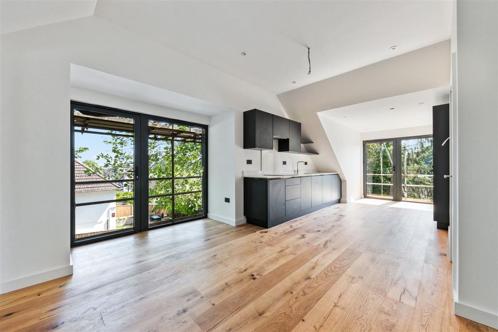 Property photo 1 of 10 Img_5090.Jpg