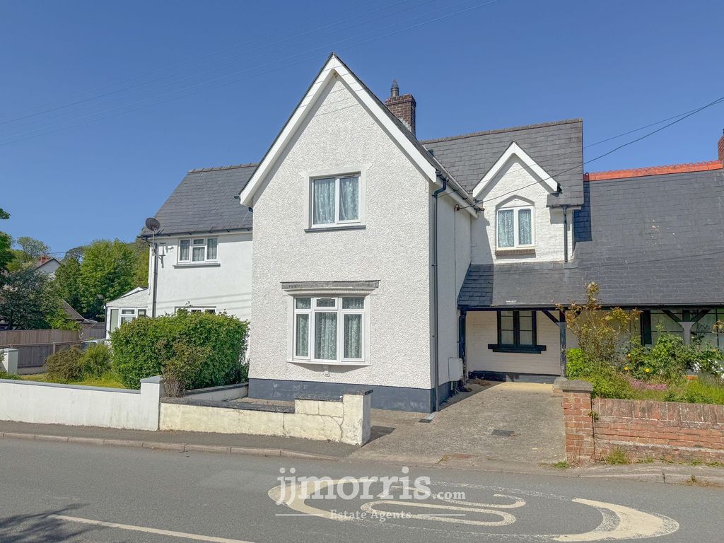 Property photo 1 of 25