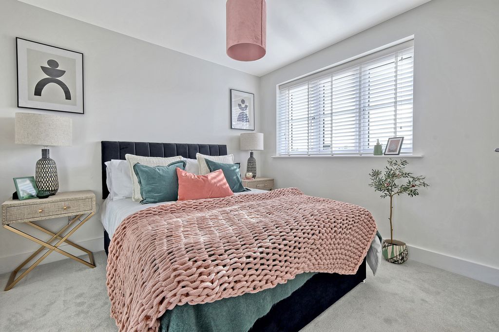 Property photo 3 of 7 Picture No. 14