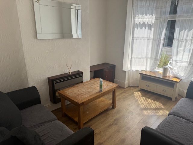 Property photo 2 of 11 Img_8381