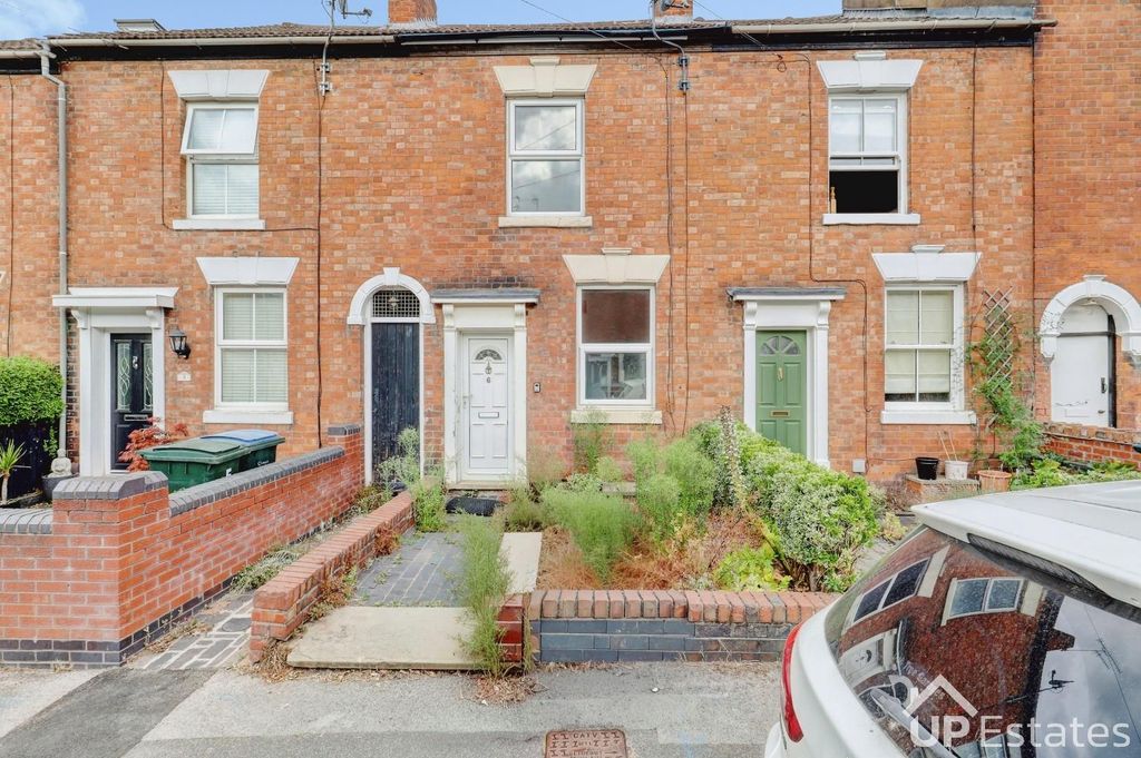 Property photo 1 of 17
