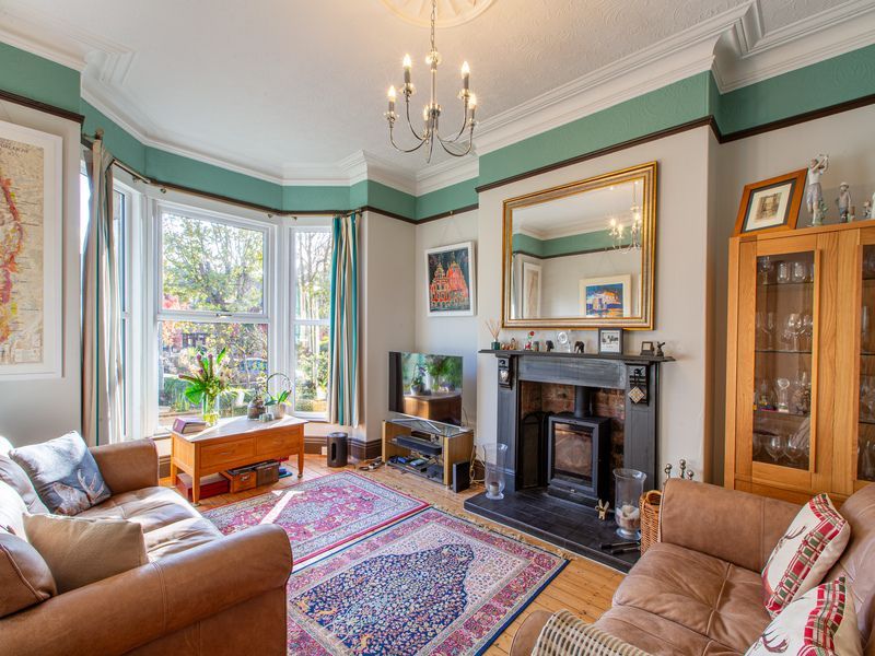 Property photo 3 of 24