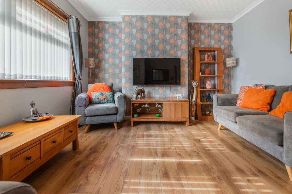 Property photo 3 of 26 Picture No. 09