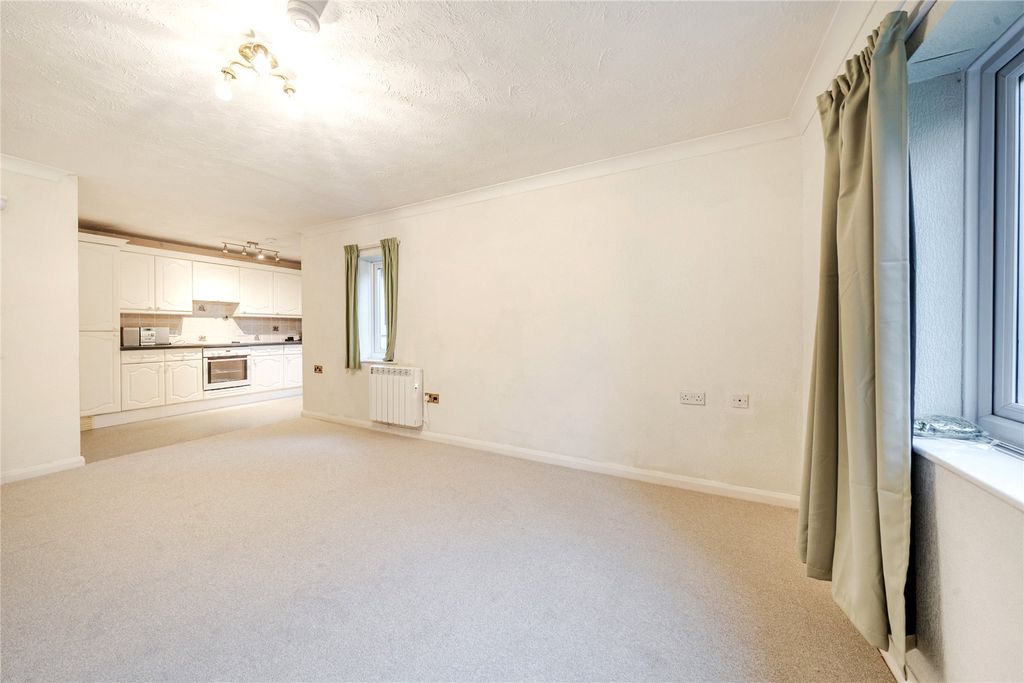 Property photo 3 of 15 Picture No. 07