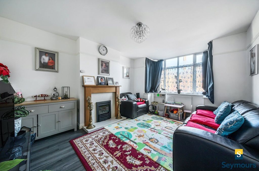 Property photo 2 of 17 Picture No. 48