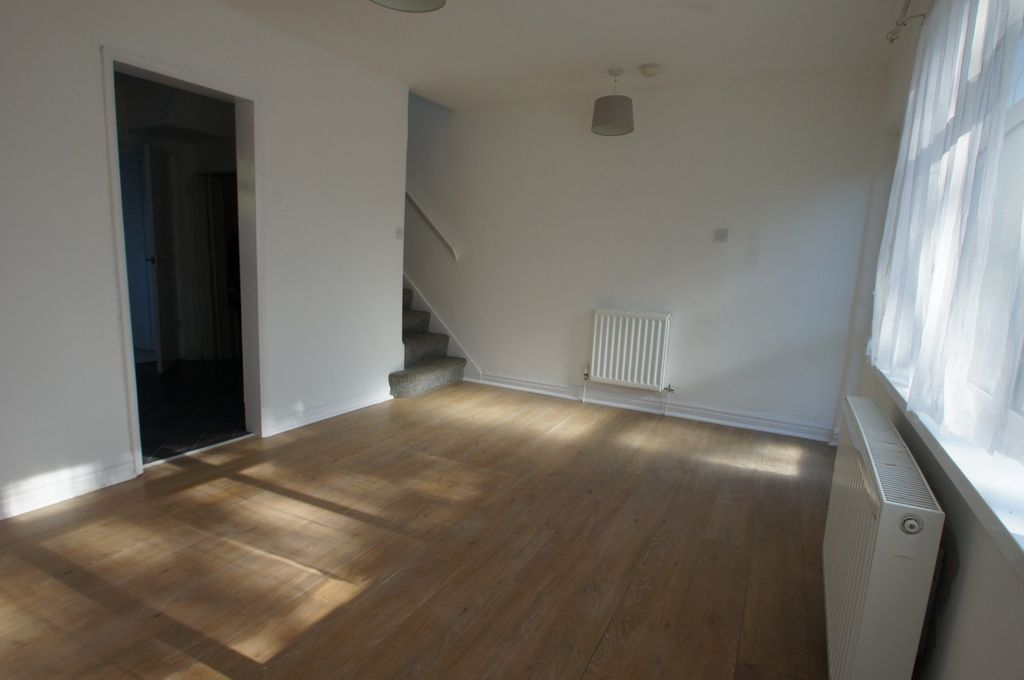 Property photo 3 of 10 Not Specified