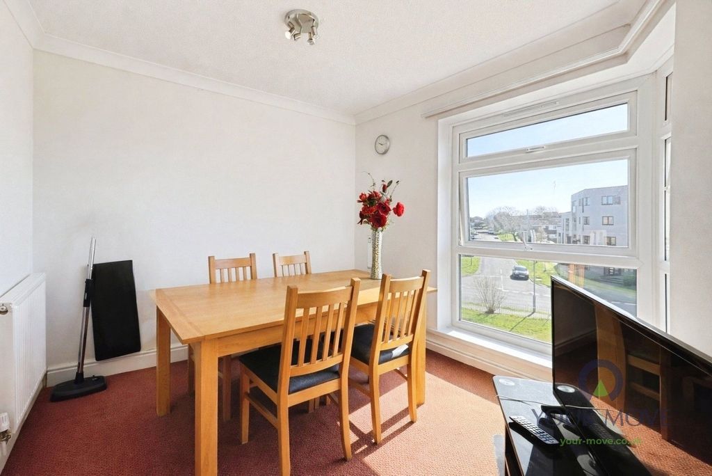 Property photo 3 of 13 Lounge Diner