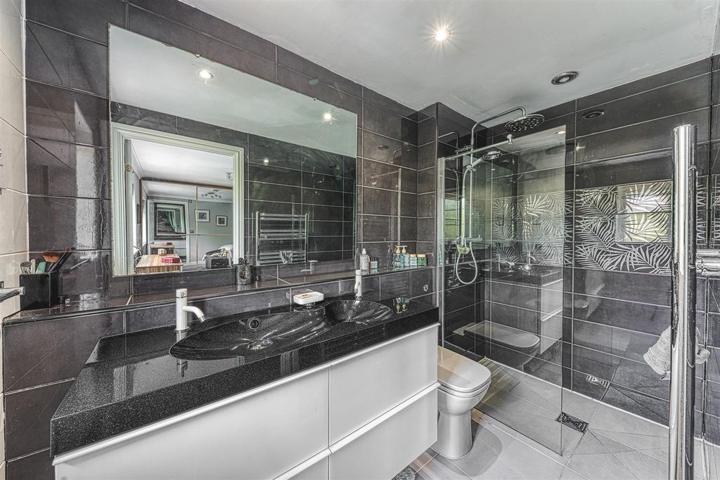 Additional image 20 of 5 bed detached house for saleCoppicewood Drive, Littleover, Derby DE23