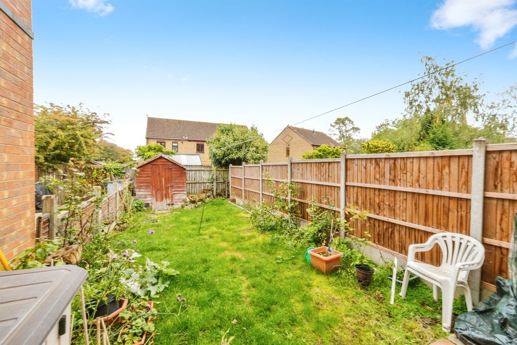 Property photo 2 of 13