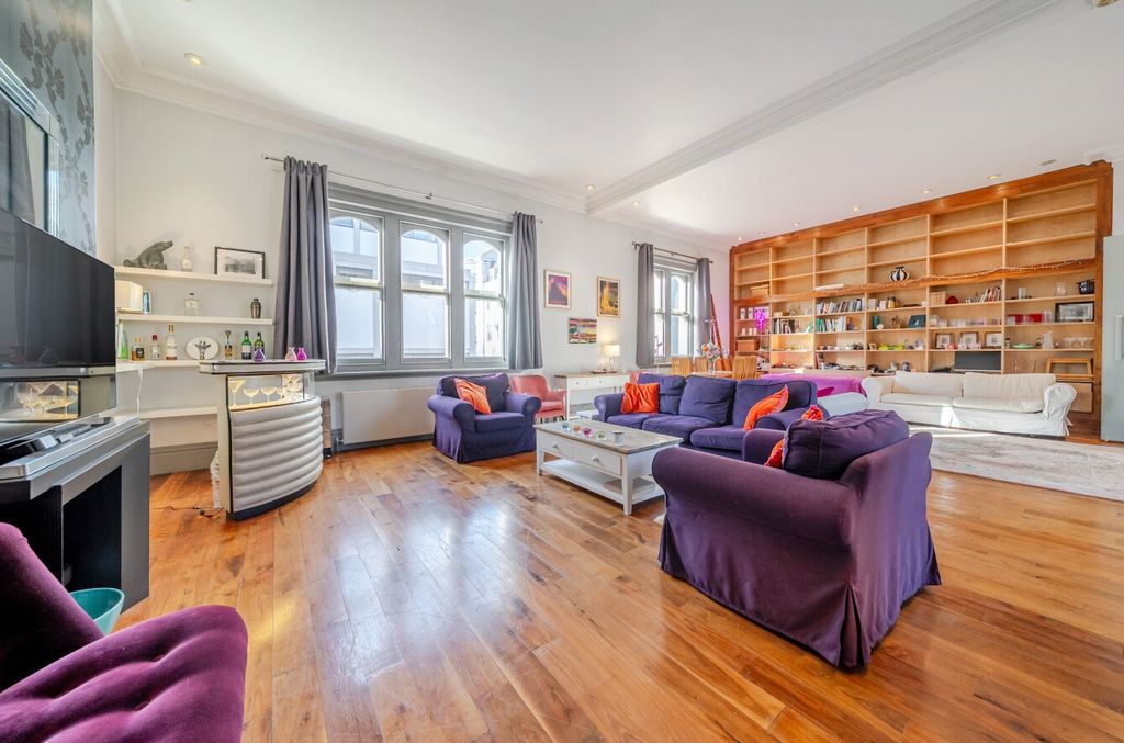 Property photo 2 of 23 1423683-24-69A85F...