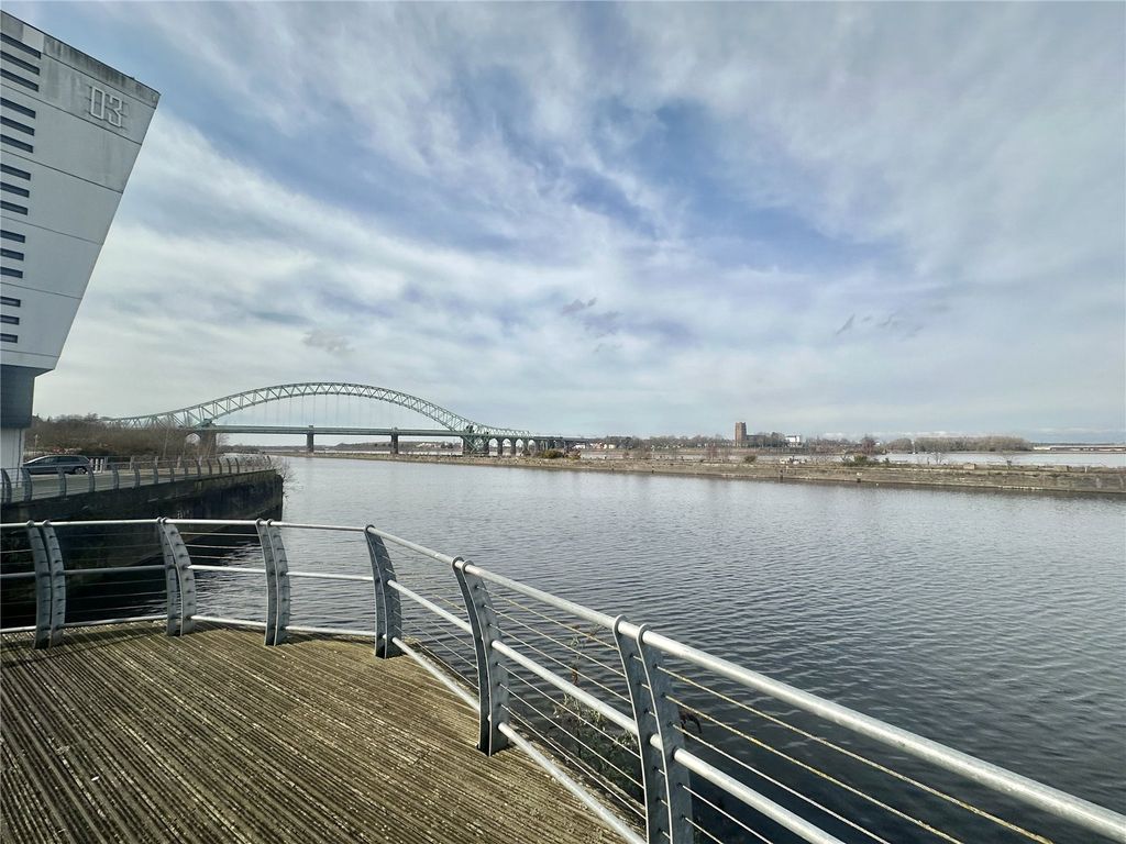 Property photo 2 of 9 Picture No. 04