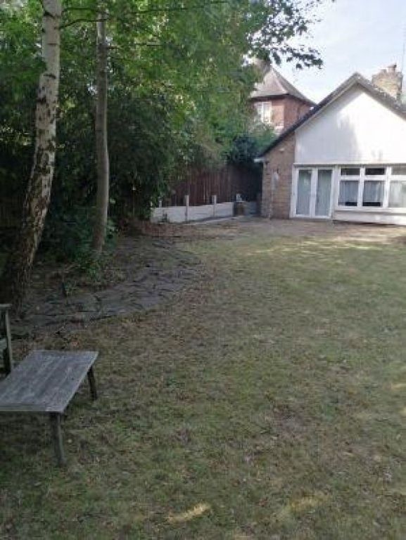 Property photo 2 of 7 9041499.Jpg