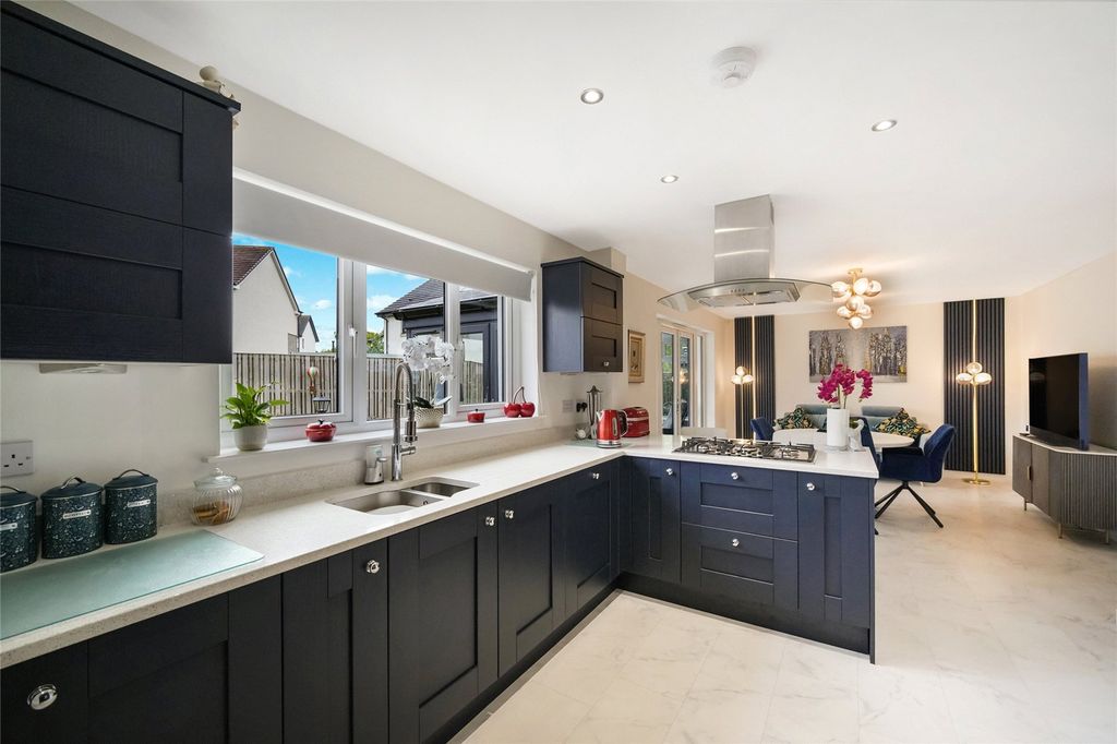 Additional image 6 of 4 bed detached house for saleEast Cairn View, Livingston, West Lothian EH54