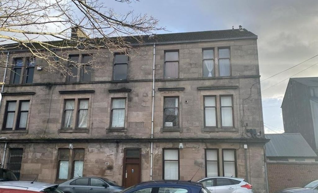 Property photo 2 of 9